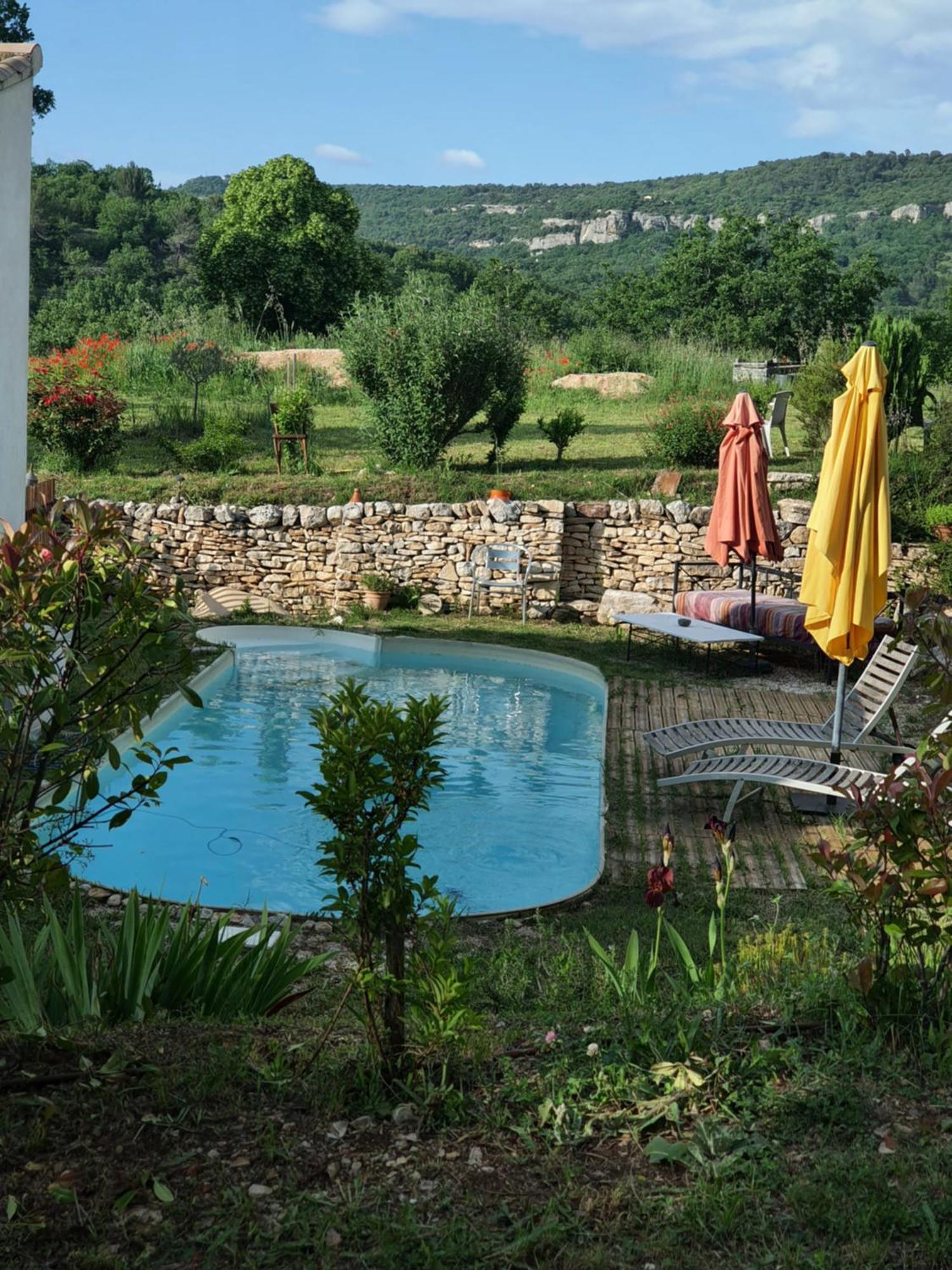 Gite Hanna En Luberon - Le Boisset De St Martin De Castillon Saint-Martin-de-Castillon Exterior photo